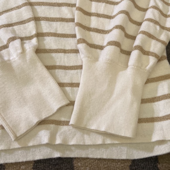 Express sweater - Picture 4 of 4